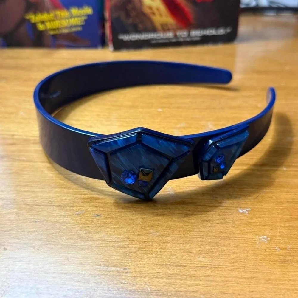 Blue‎ headband
